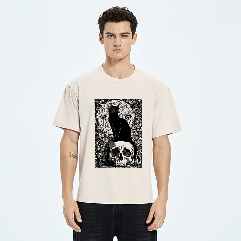 Tokyo-Tiger Black Cat Sitting On the Skull Washed T-Shirt