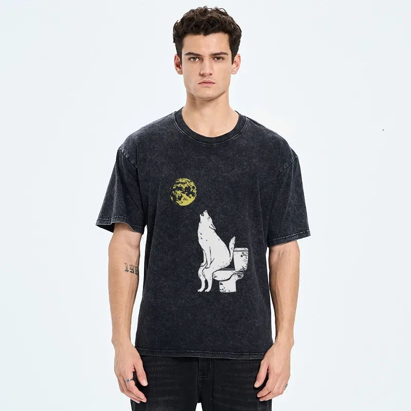 Tokyo-Tiger Wolf Howling At Moon On Toilet Washed T-Shirt