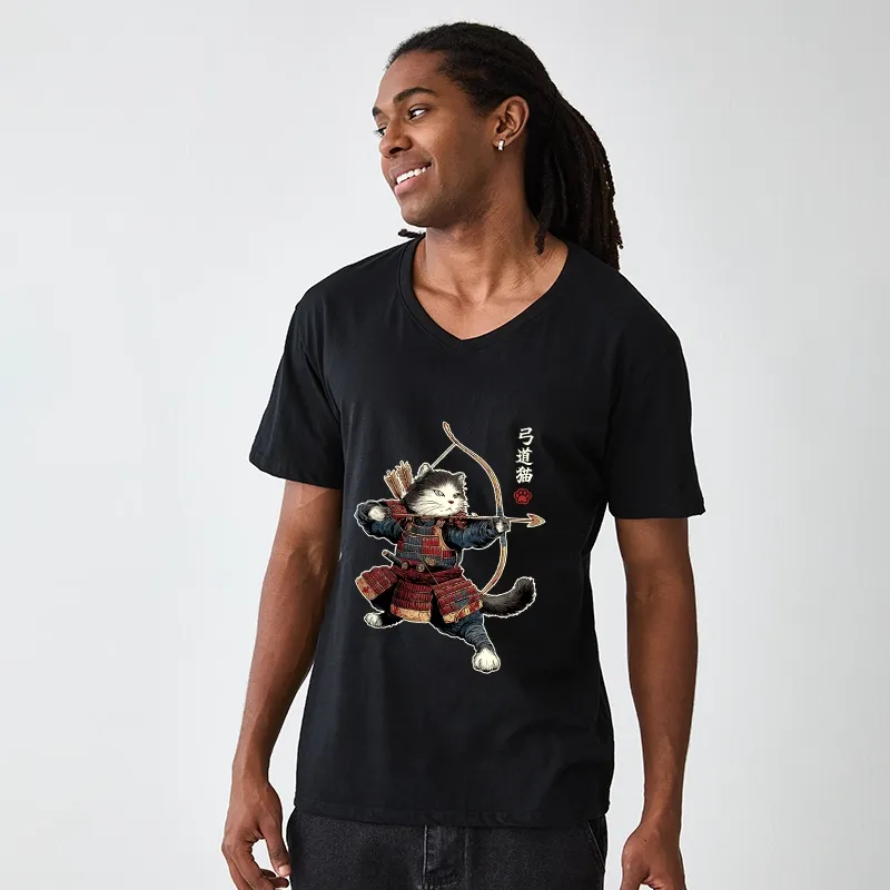 Tokyo-Tiger Kyudo Samurai Cat V-Neck Classic T-Shirt