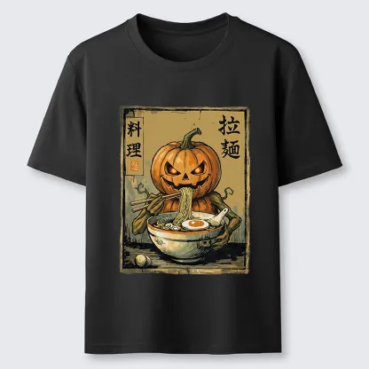 Tokyo-Tiger Pumpkin Eating Ramen Classic T-Shirt