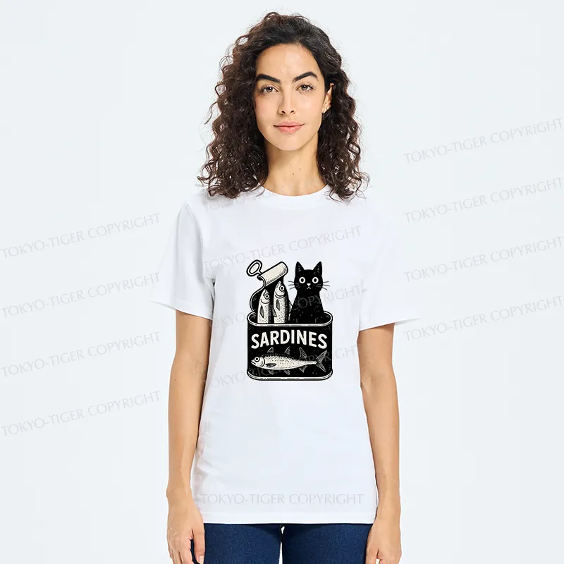 Tokyo-Tiger Cat And Canned Fish Classic T-Shirt