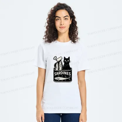 Tokyo-Tiger Cat And Canned Fish Classic T-Shirt