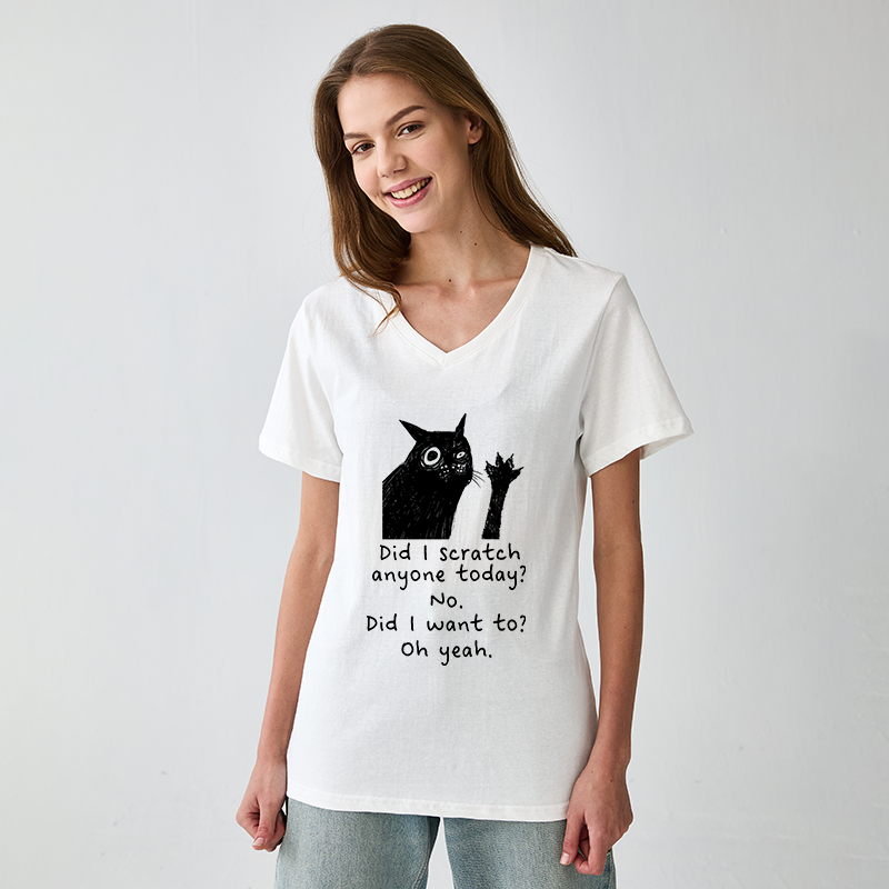 Tokyo-Tiger Black Cat Scratches People V-Neck Classic T-Shirt
