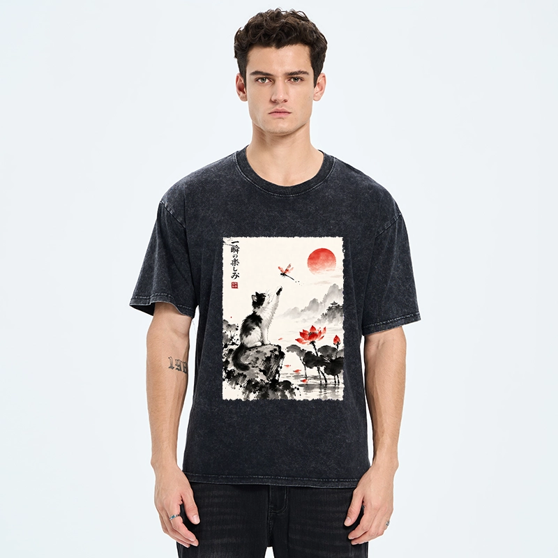 Tokyo-Tiger Cat Chases Dragonfly Washed T-Shirt