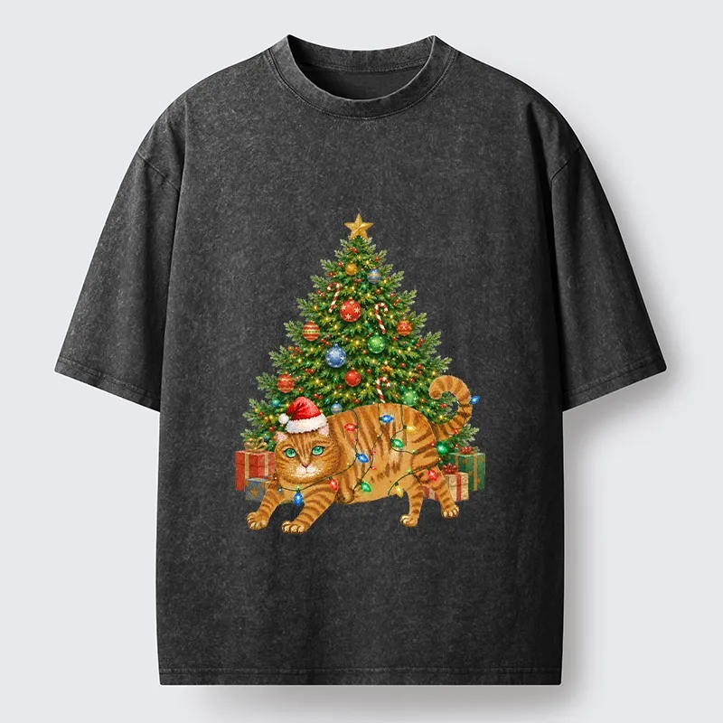 Tokyo‑Tiger Christmas Cat Chaos Washed T‑Shirt