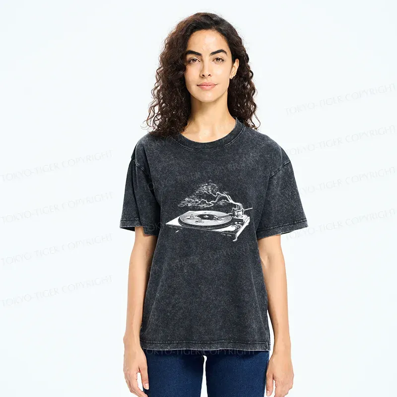 Tokyo-Tiger Zen Music Box Washed T-Shirt