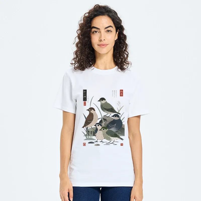 Tokyo-Tiger Cute Little Birds Japanese Folk Print Classic T-Shirt