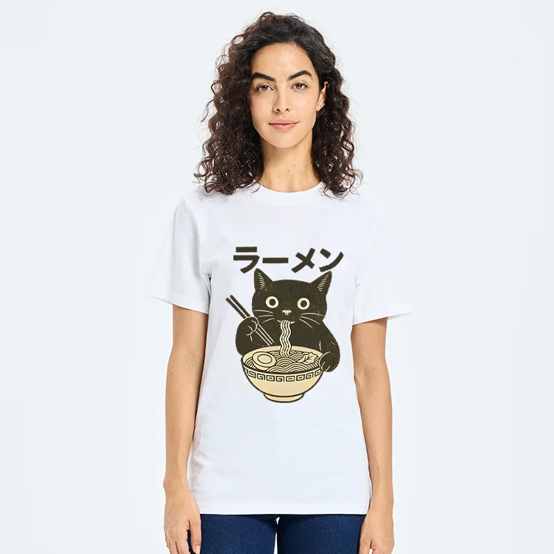 Tokyo-Tiger Simple Black Cat Eating Ramen Classic T-Shirt