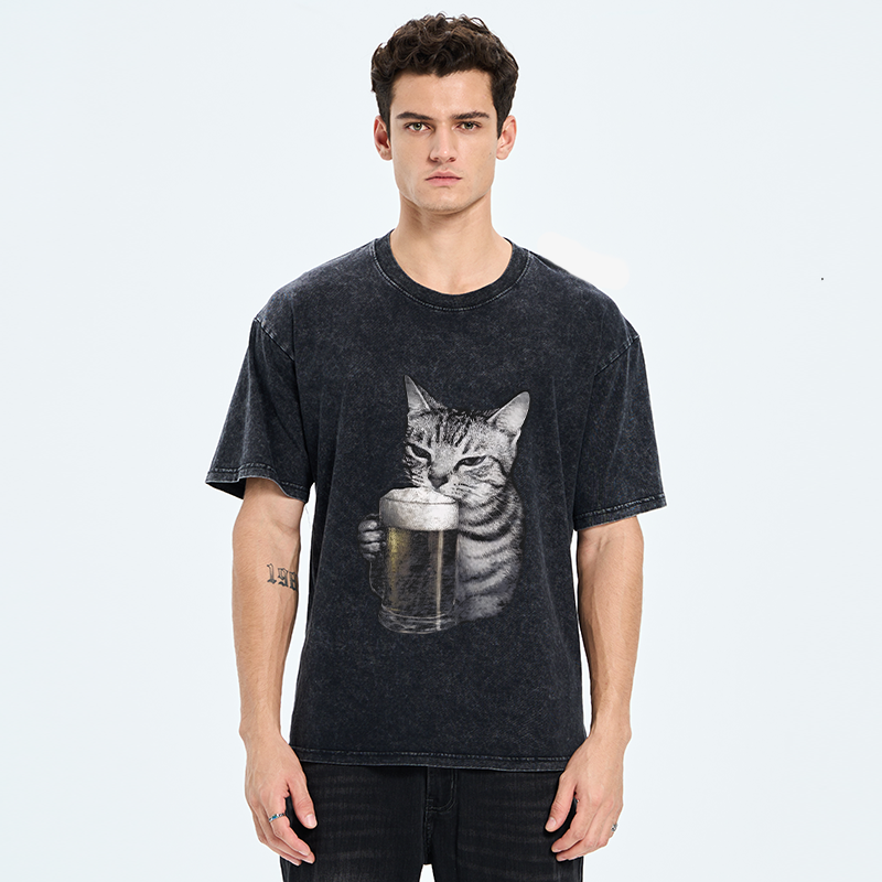 Tokyo-Tiger Cheers With The Cat Washed T-Shirt