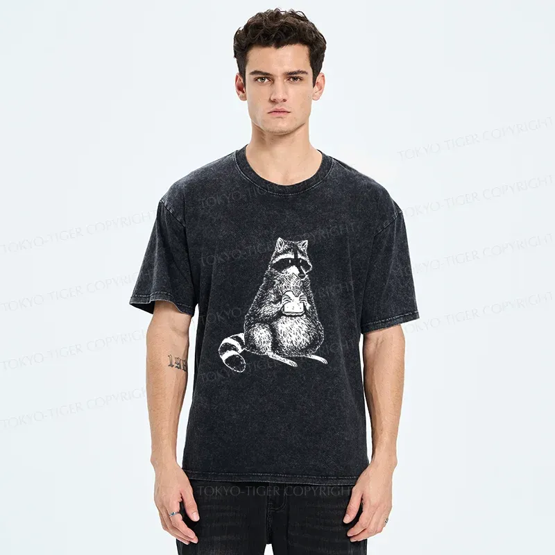 Tokyo-Tiger Raccoon Eating Bread Washed T-Shirt