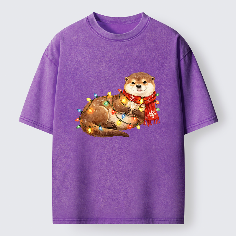Tokyo-Tiger Cozy Otter With Christmas Lights Washed T-Shirt