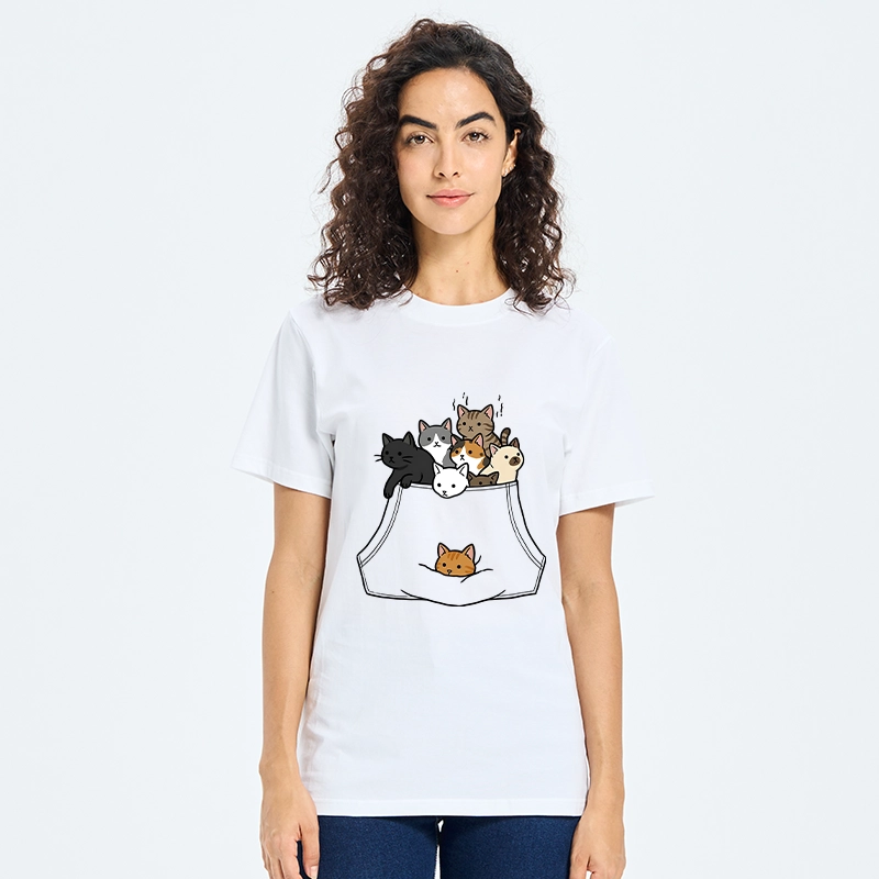 Tokyo-Tiger Cats With Pockets Full Classic T-Shirt