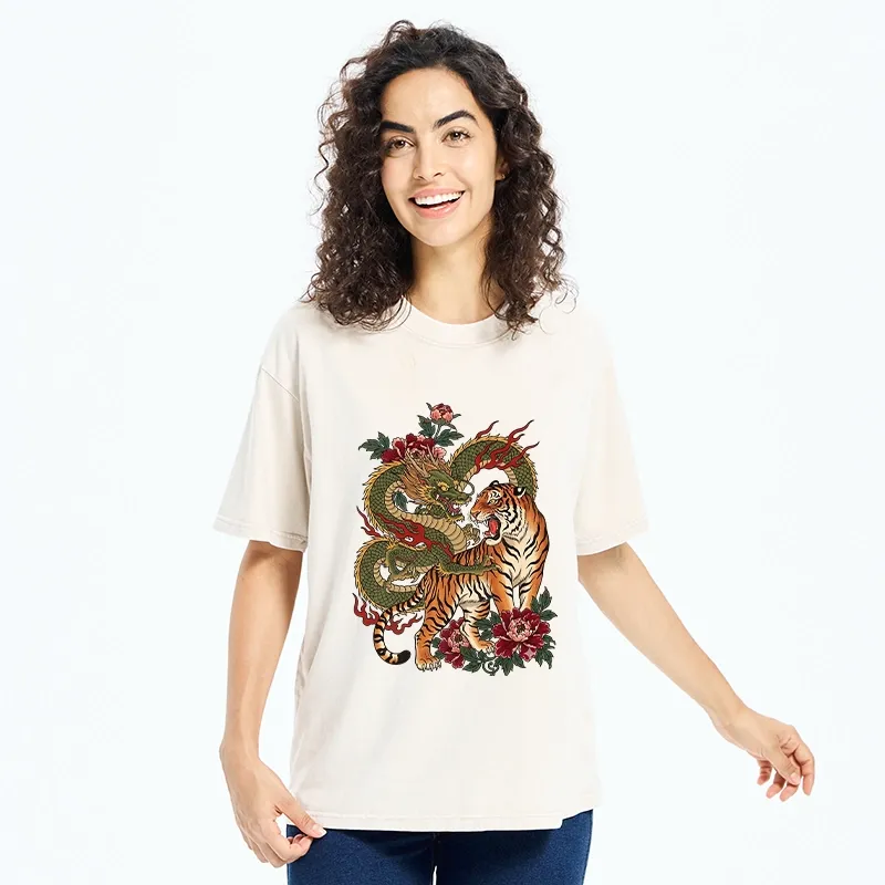 Tokyo-Tiger Vintage Asian Dragon Tiger Floral Vibe Washed T-Shirt