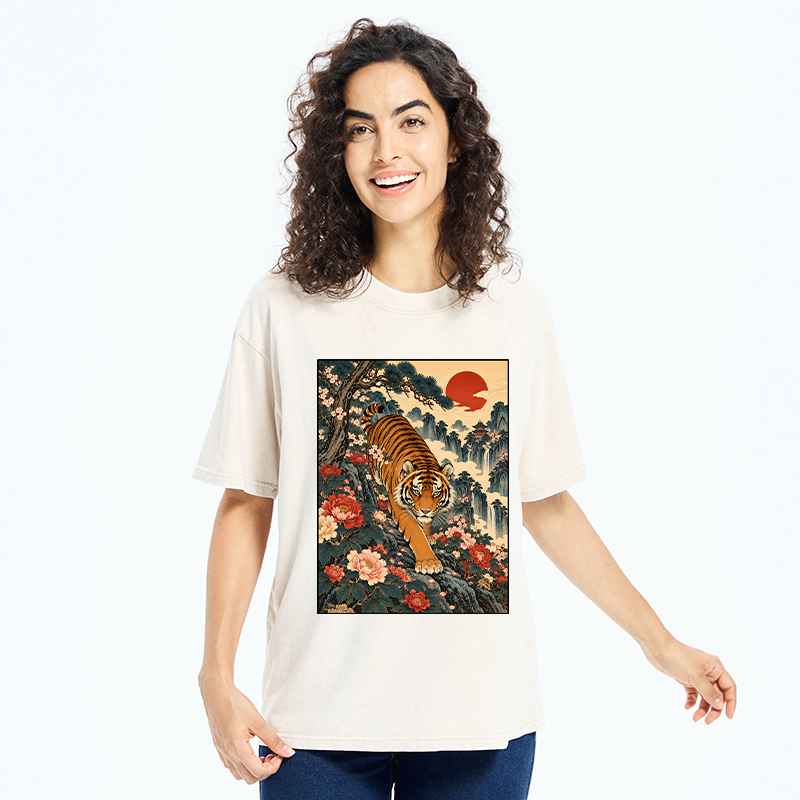 Tokyo-Tiger Vintage Ukiyo Wild Tiger Floral Graphic Washed T-Shirt