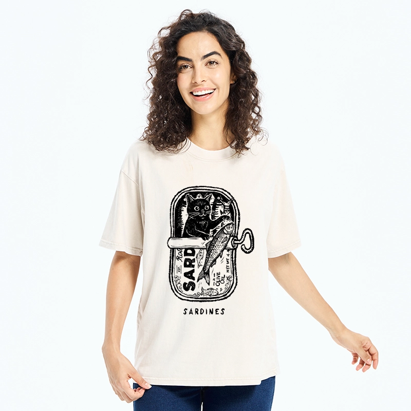 Tokyo-Tiger Black Cat Stuck In A Sardine Can Washed T-Shirt