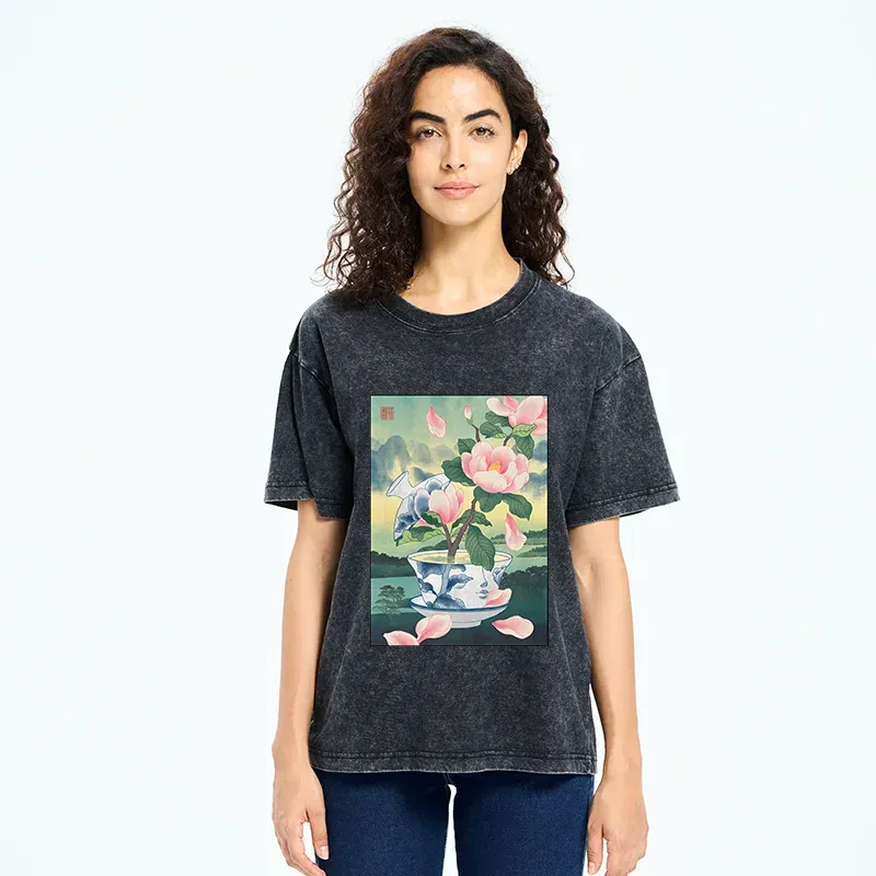 Tokyo-Tiger Fragrance Of Tea Is Like That Of Flowers Washed T-Shirt