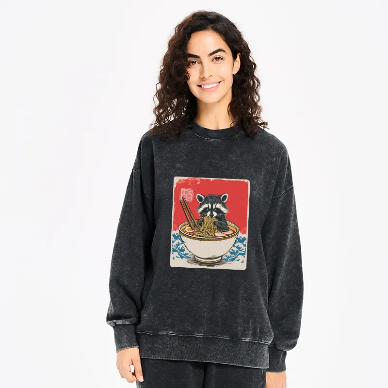 Tokyo-Tiger Ramen Lover Raccoon Washed Sweatshirt