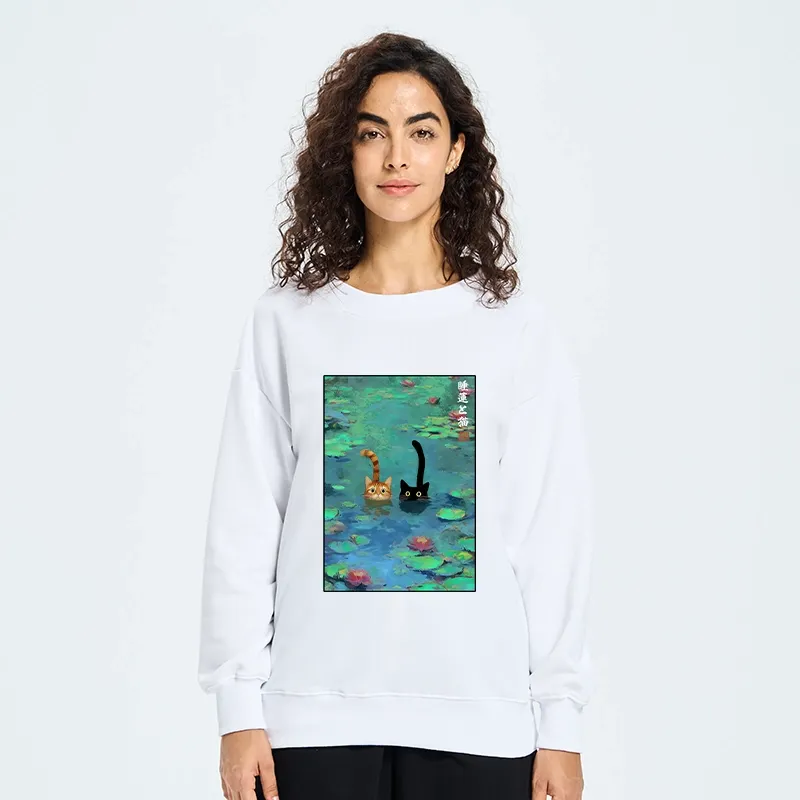 Tokyo-Tiger Funny Cats Swimming In Lilies Classic Sweatshirt