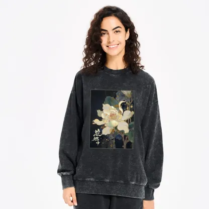 Tokyo-Tiger Lotus Adorned With Golden Specks Washed Sweatshirt