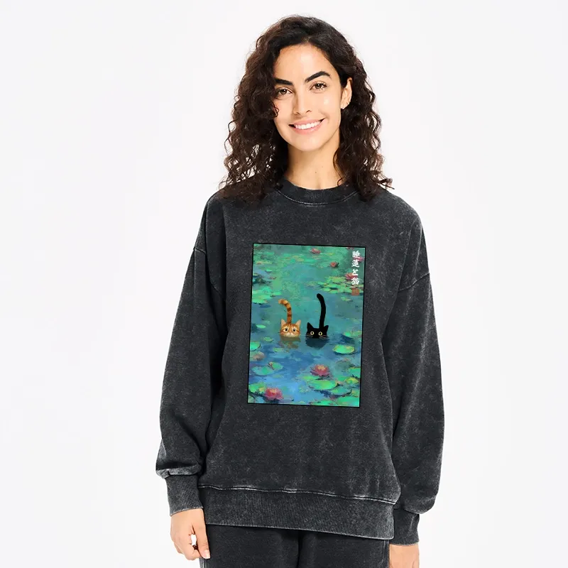 Tokyo-Tiger Funny Cats Swimming In Lilies Washed Sweatshirt