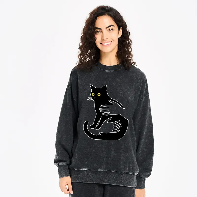 Tokyo-Tiger Hug A Black Cat Washed Sweatshirt