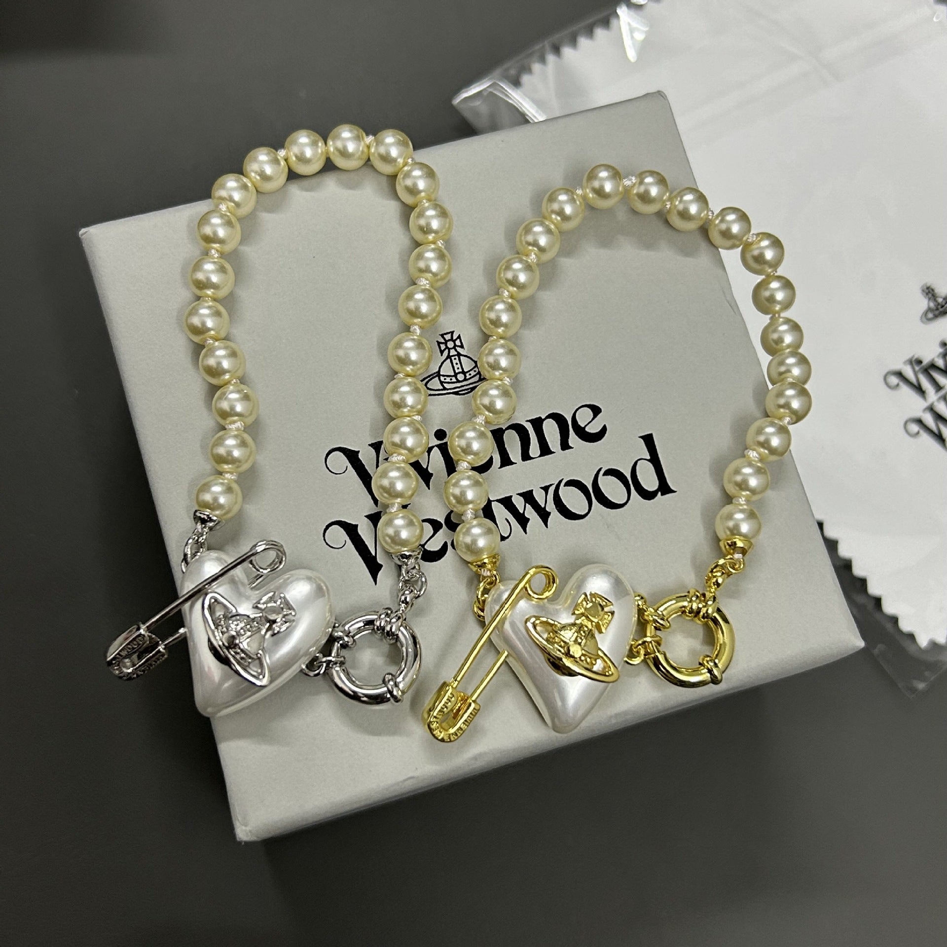 Buy replica Vivienne Westwood Paperclip Heart Bracelet and replica jewelry from PICKS Jewelry