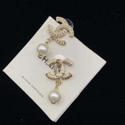 Buy replica Chanel Pearl Drop Earrings and replica jewelry from PICKS Jewelry