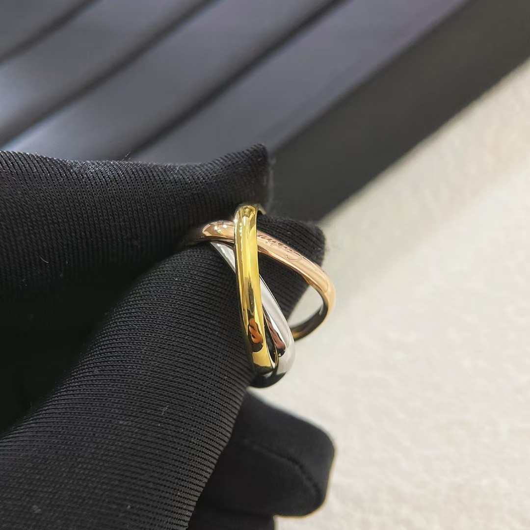 Buy replica Cartier Trinity Ring and replica jewelry from PICKS Jewelry