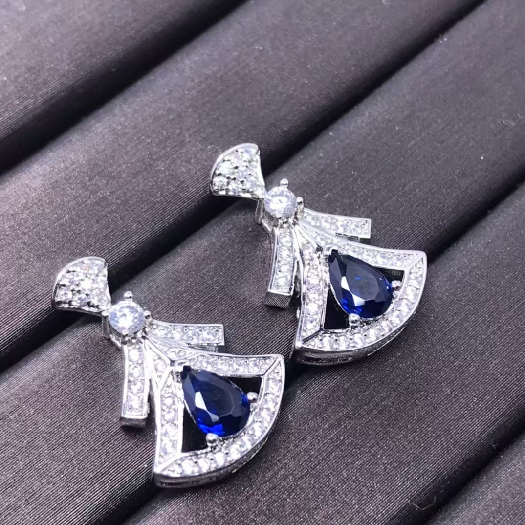 Buy replica Bvlgari Divas’ Dream Earrings - Navy Teardrop Diamond and replica jewelry from PICKS Jewelry