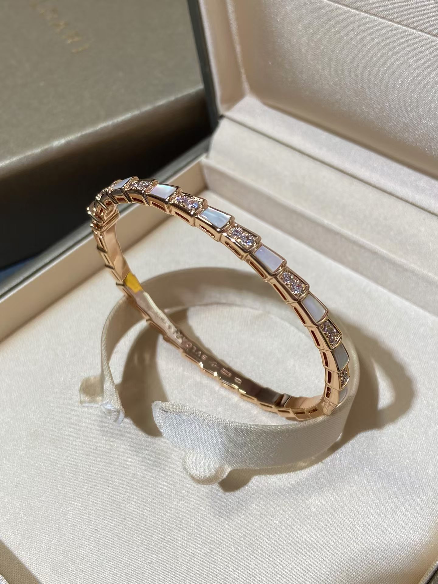 Buy replica Bvlgari Serpenti Viper Bracelet and replica jewelry from PICKS Jewelry