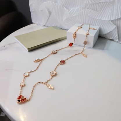 Buy replica Van Cleef & Arpels Lucky Spring Long Necklace, 15 Motifs and replica jewelry from PICKS Jewelry