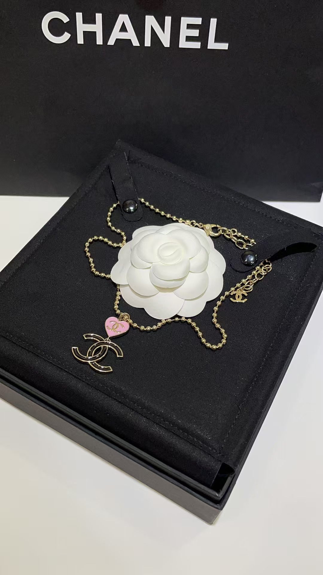 Buy replica Chanel Diamond Pearl Paved Double C Pendant Pearl Necklace and replica jewelry from PICKS Jewelry