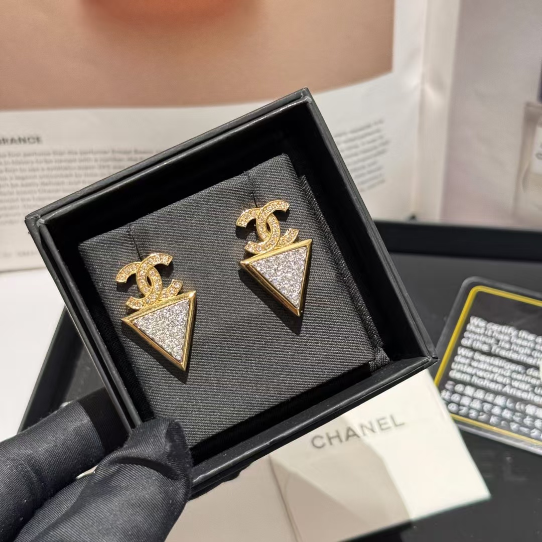 Buy replica Chanel Geometric Triangle Stud Earrings and replica jewelry from PICKS Jewelry