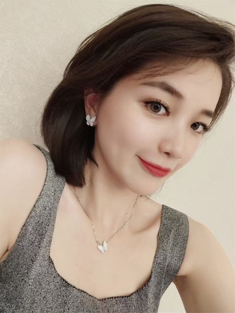 Buy replica Van Cleef & Arpels Two Butterfly Earrings and replica jewelry from PICKS Jewelry