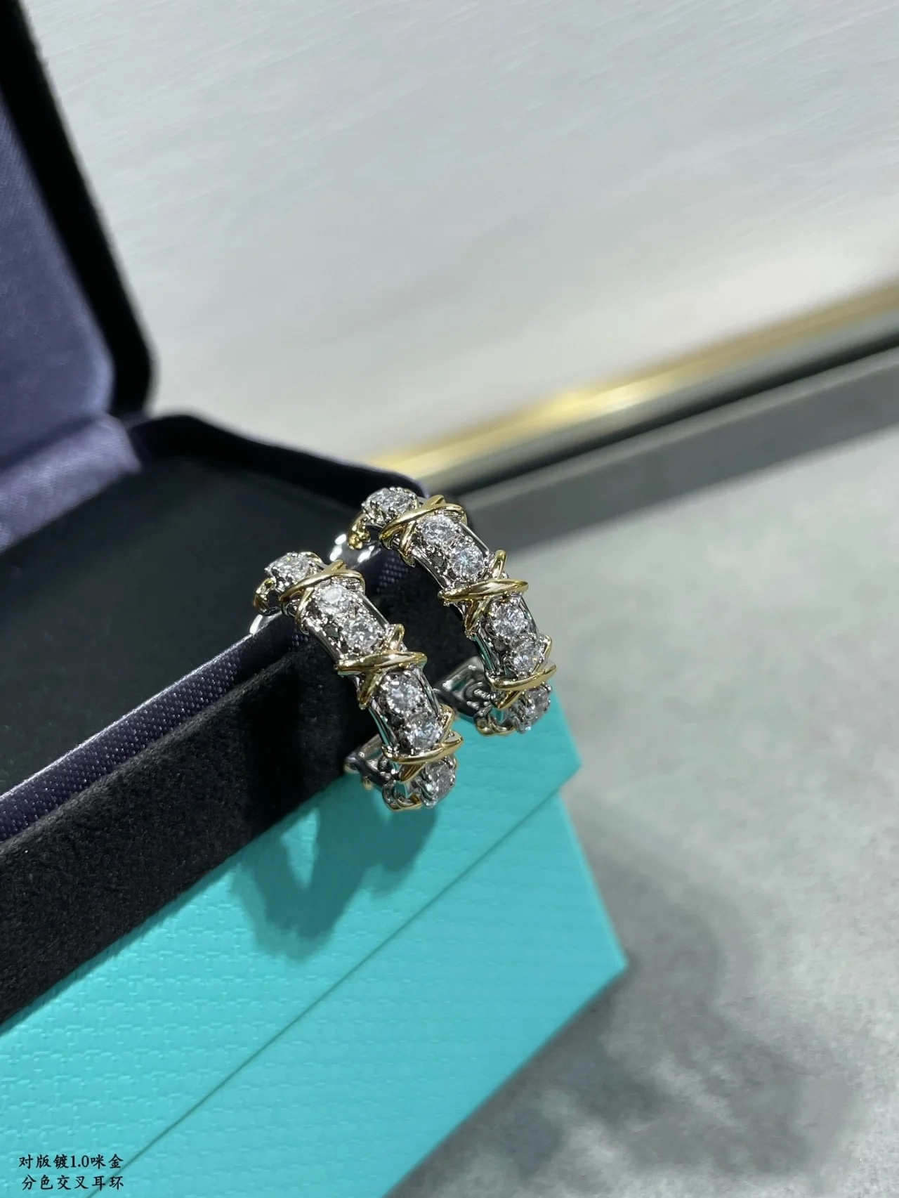Buy replica Tiffany Cross Earrings and replica jewelry from PICKS Jewelry
