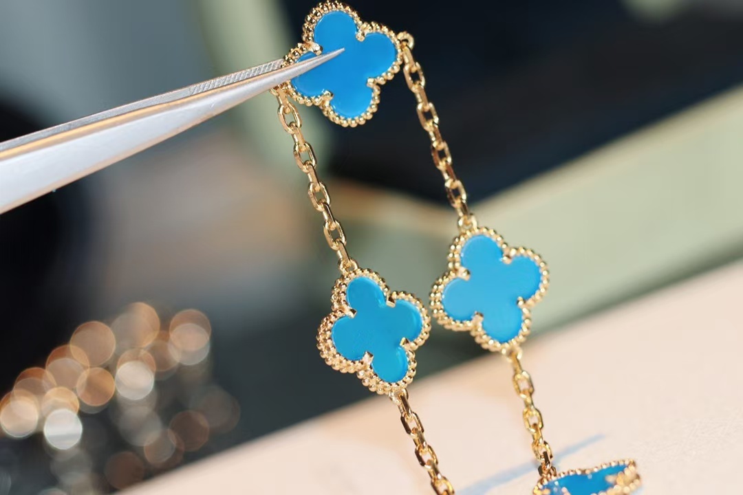 Buy replica Van Cleef & Arpels Blue Vintage Alhambra Five Clover Bracelet and replica jewelry from PICKS Jewelry