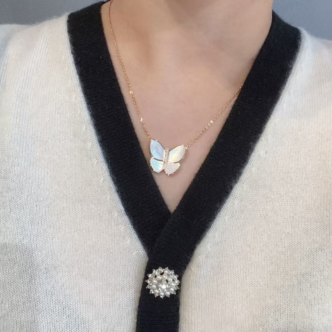 Buy replica Van Cleef & Arpels Butterfly Pendant Necklace and replica jewelry from PICKS Jewelry