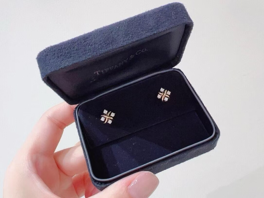 Buy replica Tiffany Lynn Earrings and replica jewelry from PICKS Jewelry