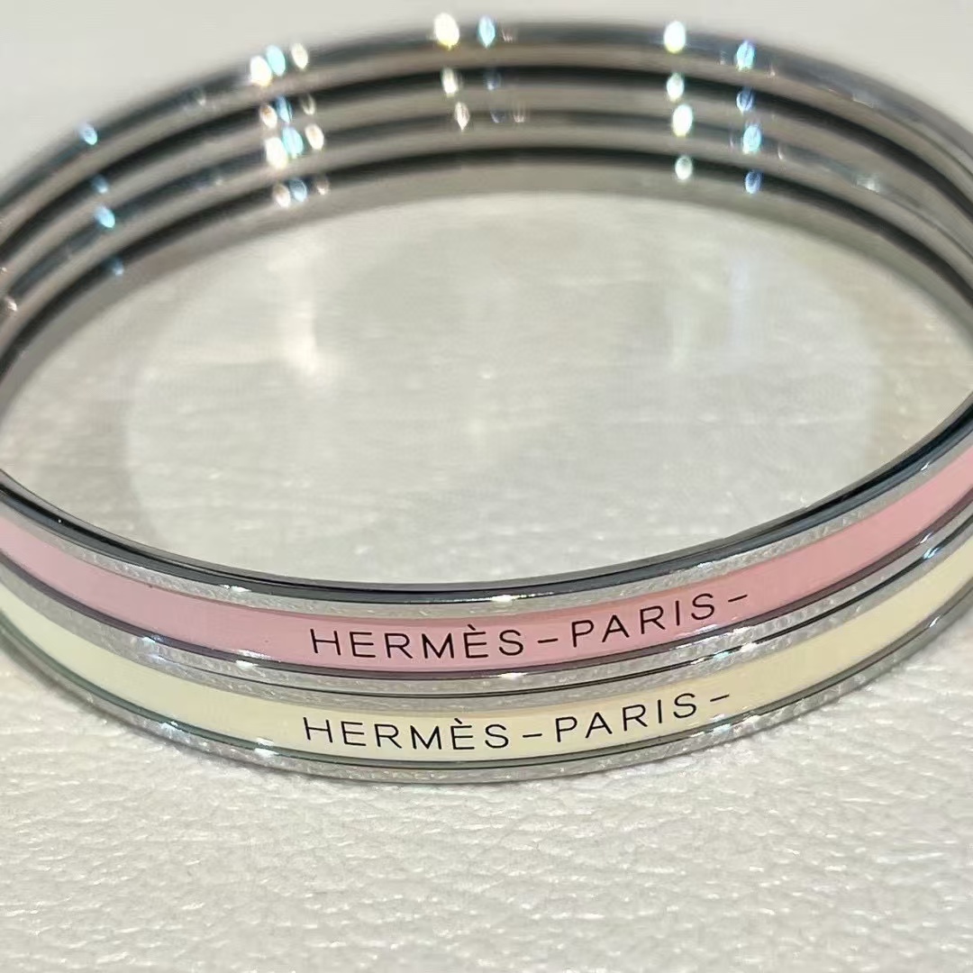 Buy replica Hermes Colorful Enamel Bracelet and replica jewelry from PICKS Jewelry