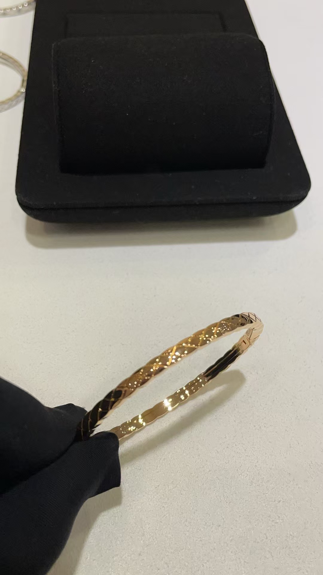 Buy replica Chanel Coco Crush Mini Bangle Bracelet and replica jewelry from PICKS Jewelry