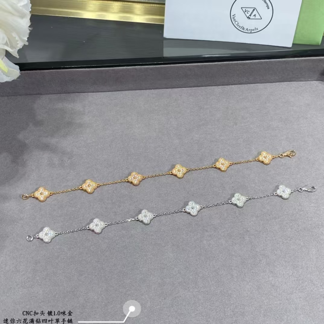 Buy replica Van Cleef & Arpels Full Diamond Six Clover Bracelet 0.9mm and replica jewelry from PICKS Jewelry