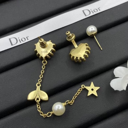 Buy replica Dior Asymmetric Bee Heart Stud Long Drop Star Earrings and replica jewelry from PICKS Jewelry