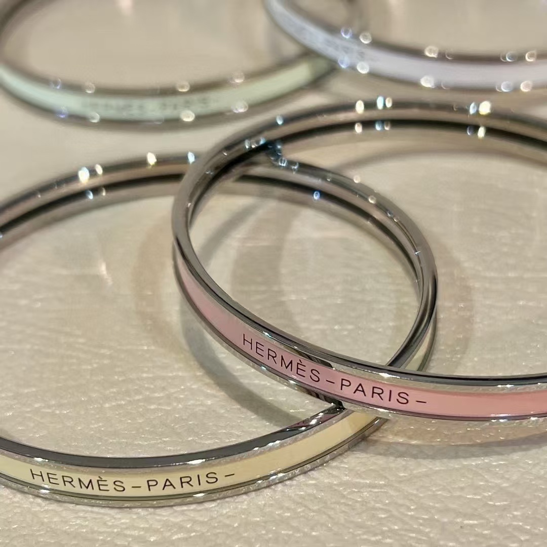 Buy replica Hermes Colorful Enamel Bracelet and replica jewelry from PICKS Jewelry