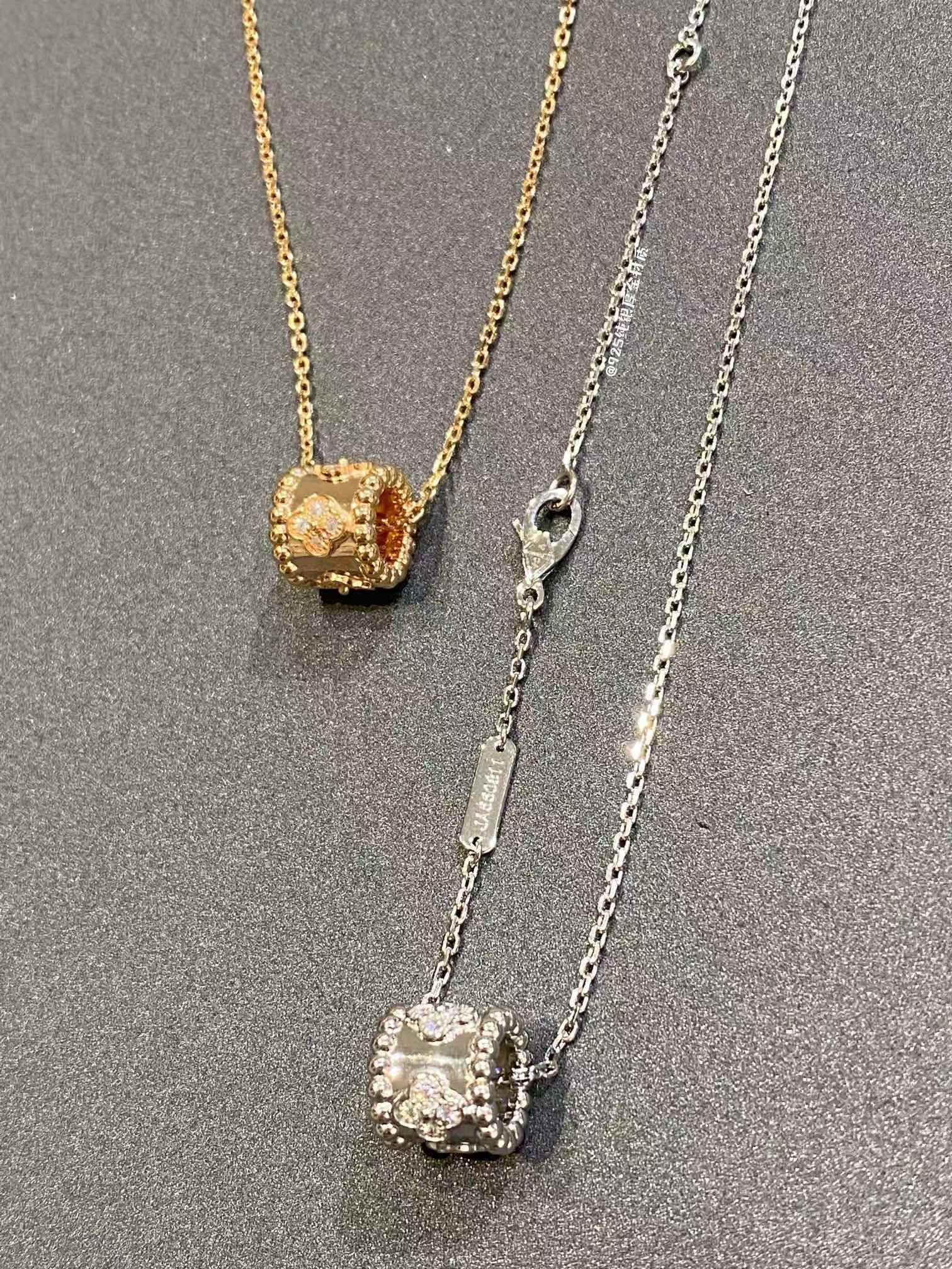 Buy replica Van Cleef & Arpels Perlée Clovers Pendant Necklace and replica jewelry from PICKS Jewelry