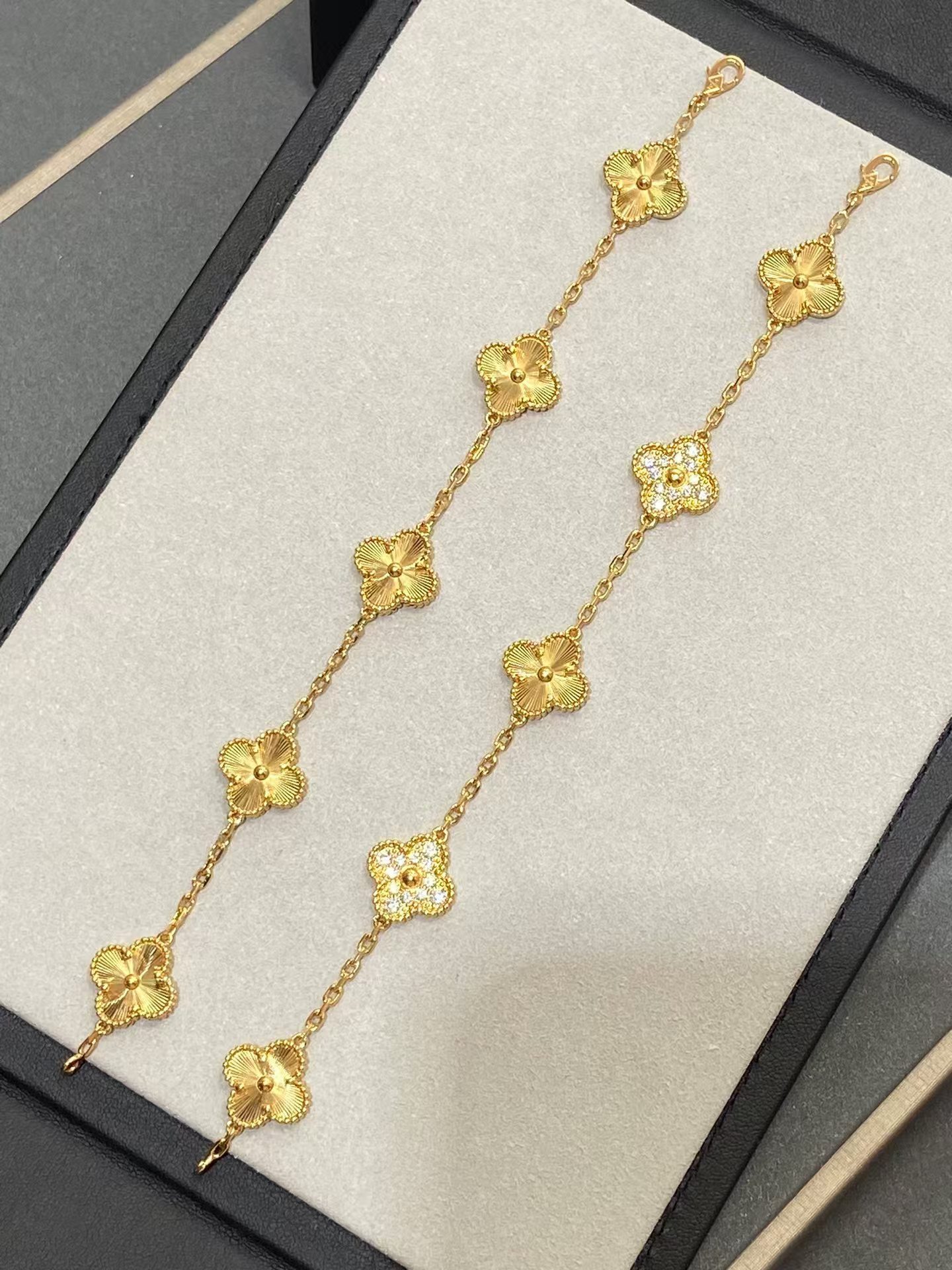 Buy replica Van Cleef & Arpels Vintage Alhambra Bracelet 5 Motifs and replica jewelry from PICKS Jewelry