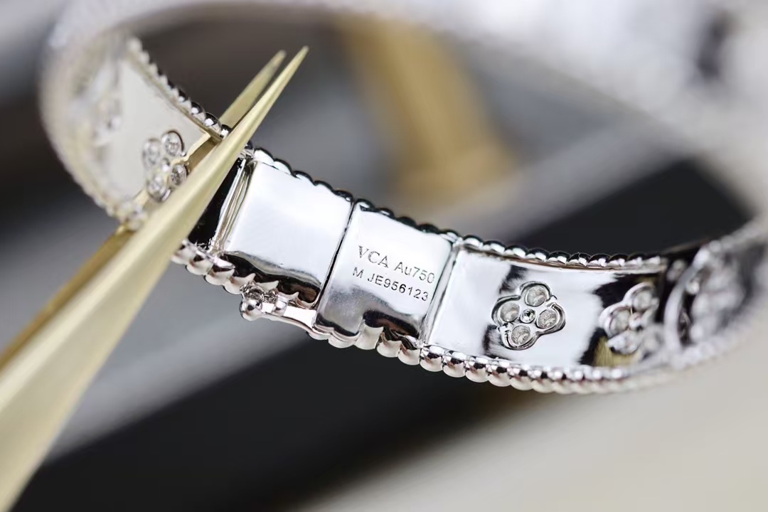 Buy replica Van Cleef & Arpels Perlée Clovers Bracelet, Medium Bangle and replica jewelry from PICKS Jewelry