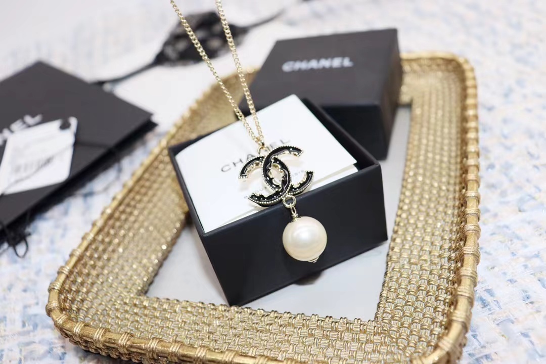 Buy replica Chanel Black Double C Pearl Drop Pendant Necklace and replica jewelry from PICKS Jewelry
