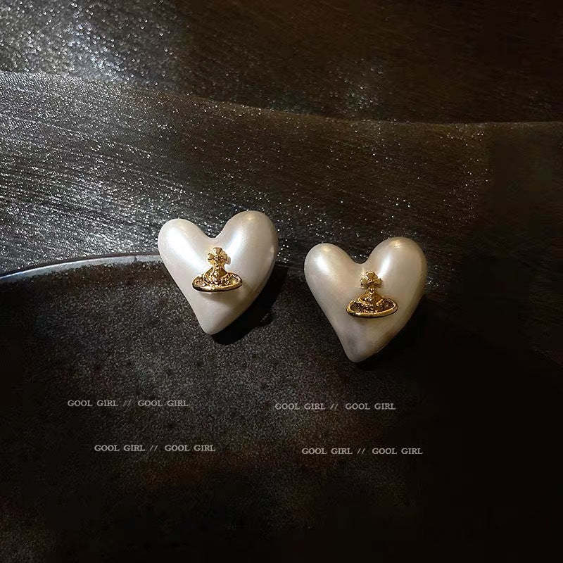 Buy replica Vivienne Westwood Heart Saturn Earrings and replica jewelry from PICKS Jewelry