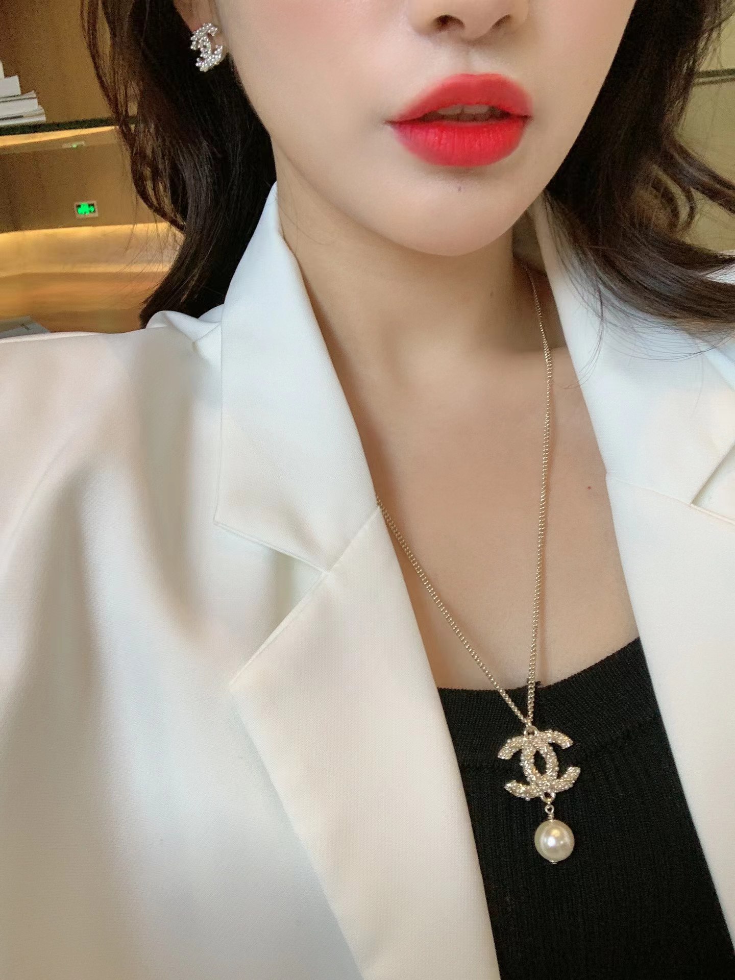 Buy replica Chanel Long Sweater Pearl Drop Necklace and replica jewelry from PICKS Jewelry