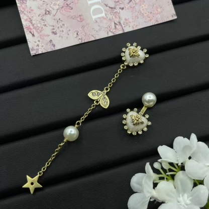 Buy replica Dior Asymmetric Bee Heart Stud Long Drop Star Earrings and replica jewelry from PICKS Jewelry